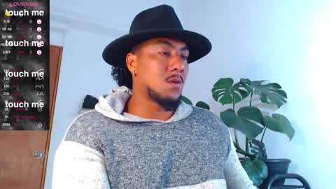 Enzo online show from February 28, 2025, 2:20 am