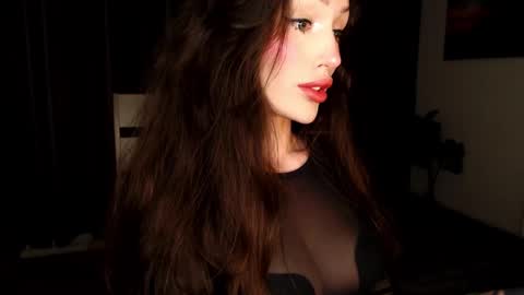 Sophie online show from March 7, 2025, 7:38 pm