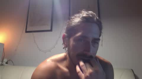 youcallmerobert online show from March 29, 2026, 2:44 am