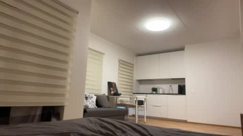 youcan__ online show from April 16, 2026, 3:57 pm