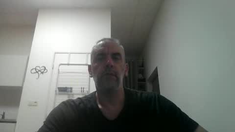 Snapshot of youdeservit chatting on March 15, 2026, 2:06 am CrayZio online show from March 15, 2026, 2:06 am