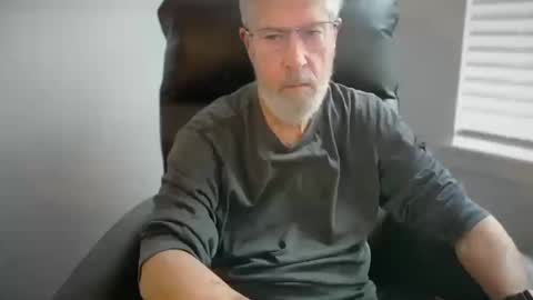 Colorado Guy Straight online show from October 10, 2025, 2:05 pm