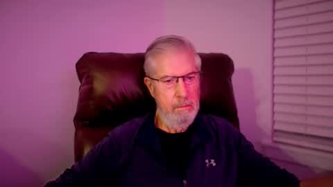 Colorado Guy Straight online show from October 24, 2025, 11:28 am