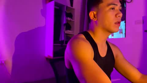 Cyrus online show from September 23, 2025, 2:03 am