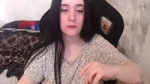 Snapshot of your_8a8y chatting on March 19, 2026, 7:34 am your_8a8y online show from March 19, 2026, 7:34 am