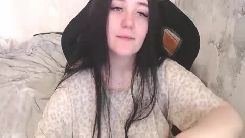 Snapshot of your_8a8y chatting on March 25, 2026, 7:14 am your_8a8y online show from March 25, 2026, 7:14 am