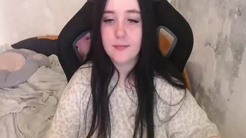 Snapshot of your_8a8y chatting on March 27, 2026, 11:21 am your_8a8y online show from March 27, 2026, 11:21 am