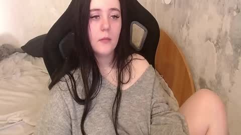 Snapshot of your_8a8y chatting on April 7, 2026, 7:20 am your_8a8y online show from April 7, 2026, 7:20 am