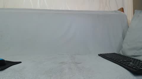 your____candy online show from December 19, 2025, 2:24 pm