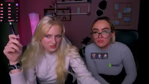 Snapshot of your_bunny12 chatting on November 17, 2025, 2:56 pm your bunny12 online show from November 17, 2025, 2:56 pm