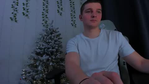 your_claddagh online show from December 20, 2025, 5:53 pm