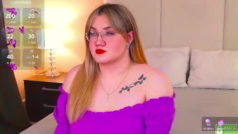 Nancy online show from September 22, 2025, 1:02 pm