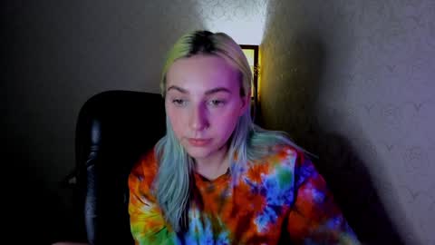 Snapshot of your_godesses chatting on December 13, 2024, 9:13 am Cora online show from December 13, 2024, 9:13 am