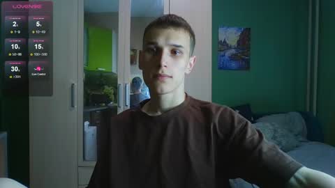 Snapshot of your_honeyy chatting on June 3, 2026, 5:29 pm Mark online show from June 3, 2026, 5:29 pm