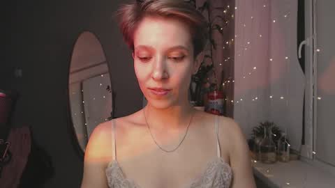 Snapshot of your_hot_ex chatting on December 16, 2024, 9:20 pm Alex and Kris long hair online show from December 16, 2024, 9:20 pm