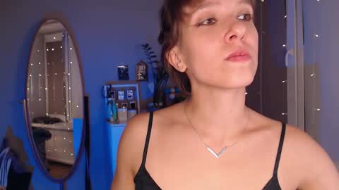 Snapshot of your_hot_ex chatting on September 15, 2025, 5:57 pm Alex and Kris long hair online show from September 15, 2025, 5:57 pm