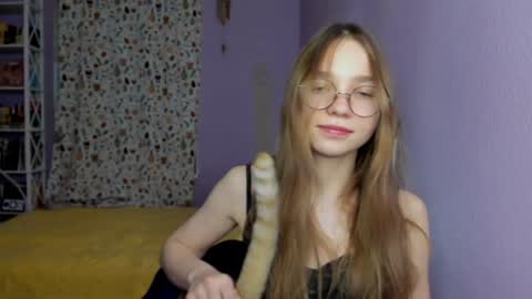 Snapshot of your_leslie chatting on February 1, 2025, 4:54 pm Leslie online show from February 1, 2025, 4:54 pm