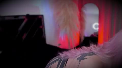 Cami independent model online show from February 1, 2026, 2:32 am