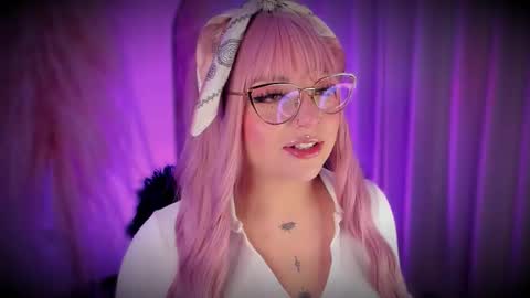 Cami independent model online show from February 23, 2026, 4:54 am