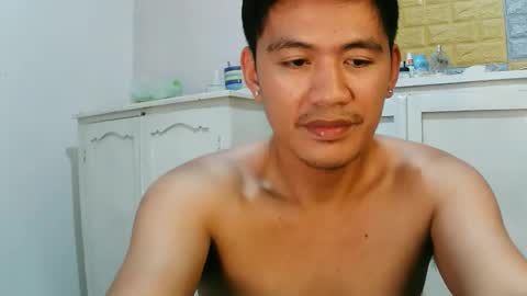 Snapshot of your_love_miaka chatting on April 10, 2026, 12:16 am your_love_miaka online show from April 10, 2026, 12:16 am