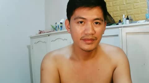 Snapshot of your_love_miaka chatting on April 11, 2026, 5:06 pm your_love_miaka online show from April 11, 2026, 5:06 pm