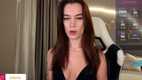 Jessica Loyd online show from September 29, 2025, 9:36 am