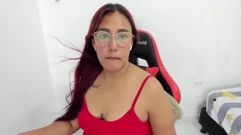 Snapshot of your_naughty_girl_x chatting on March 11, 2025, 5:05 am EMILY independent model online show from March 11, 2025, 5:05 am