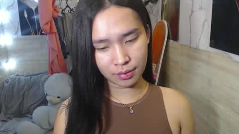 your_twinkletoes18 online show from March 13, 2026, 12:06 am