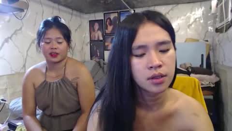 your_twinkletoes18 online show from May 11, 2026, 4:48 pm