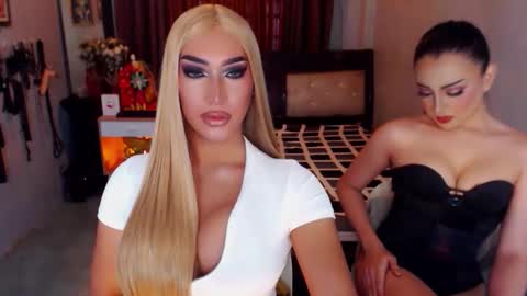 Snapshot of yourasian_cherryfaux chatting on October 21, 2025, 4:46 am alexandria online show from October 21, 2025, 4:46 am