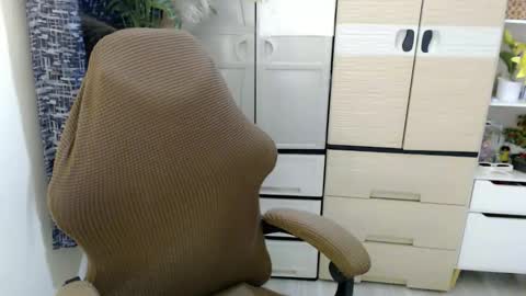 Snapshot of yourasian_eric chatting on February 20, 2026, 8:09 pm yourasian_eric online show from February 20, 2026, 8:09 pm