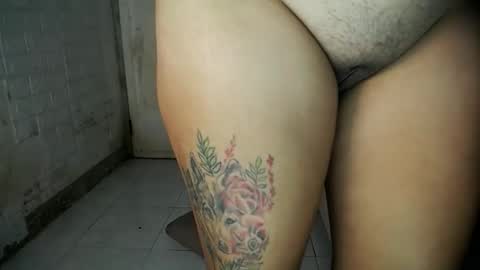 Snapshot of yourasian_sweetgurl69 chatting on October 29, 2025, 6:04 am A V A online show from October 29, 2025, 6:04 am