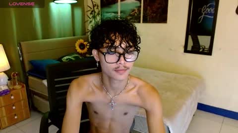 yourasiancarl online show from November 3, 2025, 10:38 am