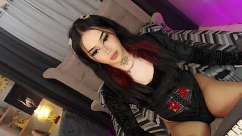 kim online show from March 2, 2025, 10:27 pm