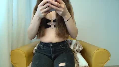 Snapshot of yourbaby85 chatting on February 21, 2026, 9:54 am Jo online show from February 21, 2026, 9:54 am