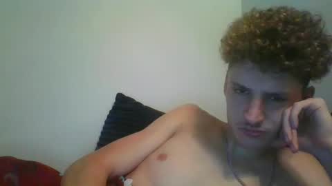 yourbitch1762 online show from September 25, 2025, 4:00 pm