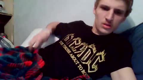 yourbitch1762 online show from February 18, 2026, 2:46 pm