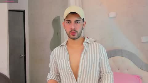 YOURBOYNEXTDOOR online show from January 7, 2026, 7:16 pm