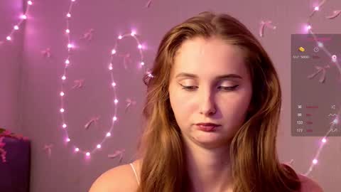 creamysister online show from November 7, 2025, 9:59 pm