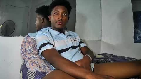 Yourdaddy2005 online show from March 4, 2026, 9:15 am