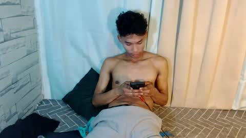 Rence online show from December 9, 2024, 8:44 pm