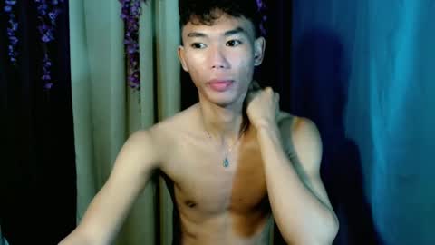 Rence online show from January 1, 2025, 10:24 pm