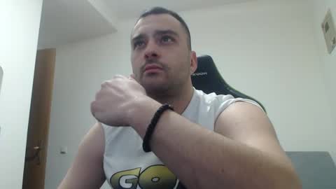 Snapshot of yourdreamdickk chatting on January 21, 2025, 7:17 pm DickFromDreams online show from January 21, 2025, 7:17 pm