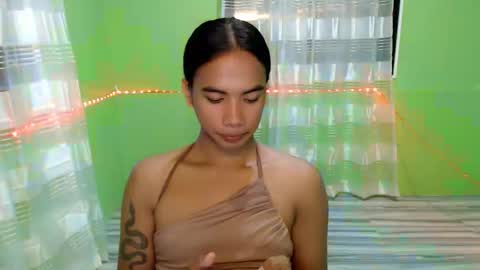 Snapshot of yourdreamgirl_ashley chatting on May 16, 2026, 12:04 pm ashley online show from May 16, 2026, 12:04 pm