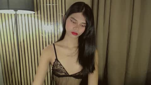 Vivian online show from November 29, 2025, 9:18 pm