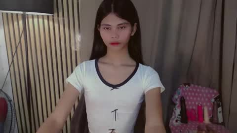 Snapshot of yourfavoratevivian chatting on February 12, 2026, 12:49 am Vivian online show from February 12, 2026, 12:49 am