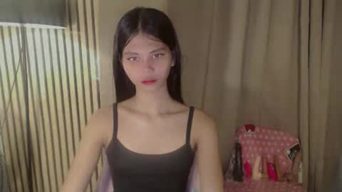 Snapshot of yourfavoratevivian chatting on February 19, 2026, 2:46 pm Vivian online show from February 19, 2026, 2:46 pm