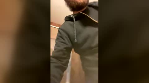 Snapshot of yourfavoritebartender chatting on December 18, 2025, 10:32 am Hey Im Justin online show from December 18, 2025, 10:32 am