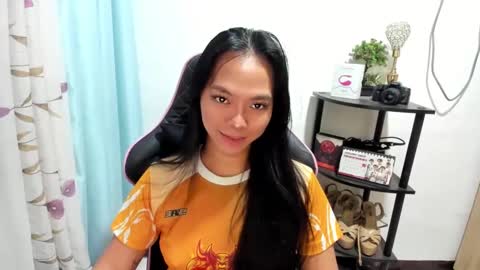 Snapshot of yourfiercequeenalexia chatting on January 2, 2025, 11:16 pm Alexia online show from January 2, 2025, 11:16 pm