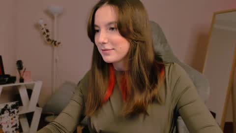 Chloe online show from January 26, 2025, 8:23 pm